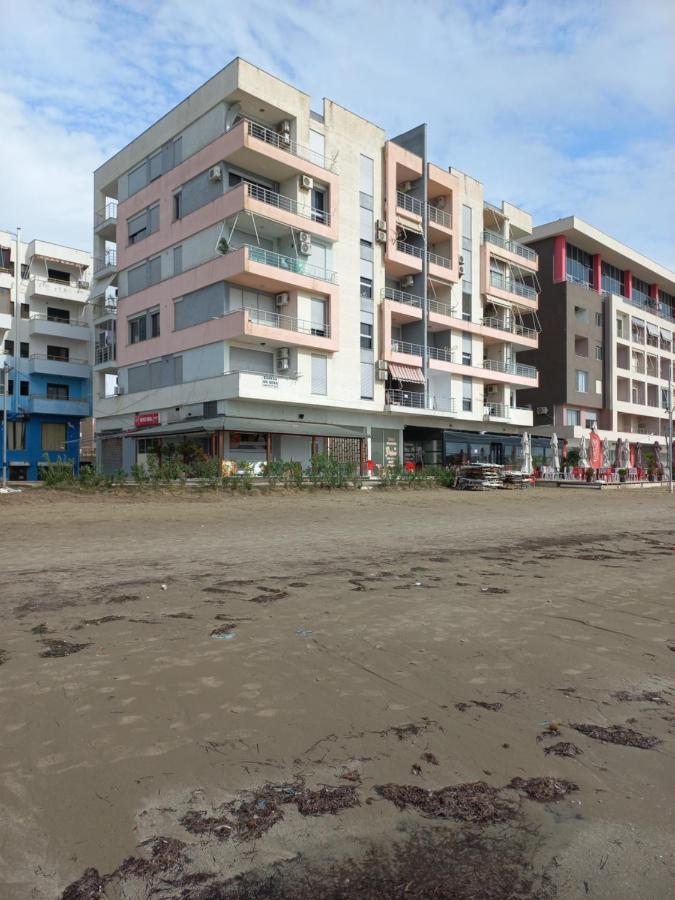 Blue Sky Apartaments Durrës Extérieur photo