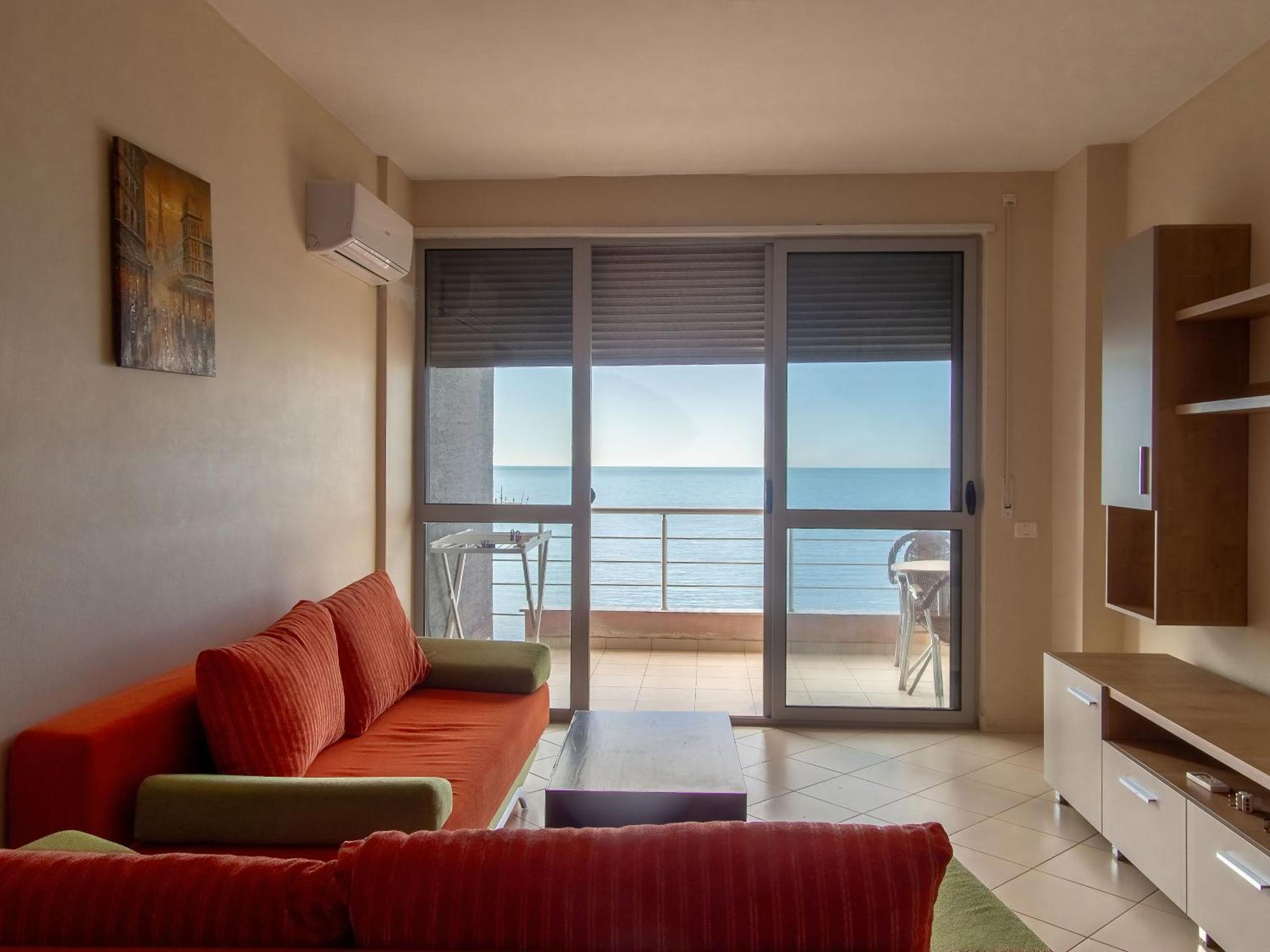 Blue Sky Apartaments Durrës Extérieur photo